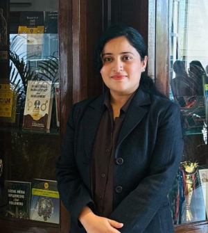 Dr Ila Naqvi